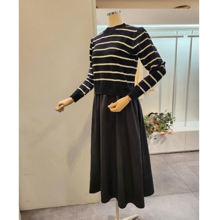 줄무늬 니트 배색 원피스