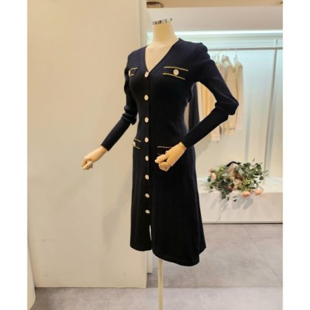 버튼 브이넥 골지 니트 원피스