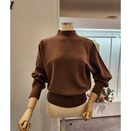 벌룬소매 반폴라 니트