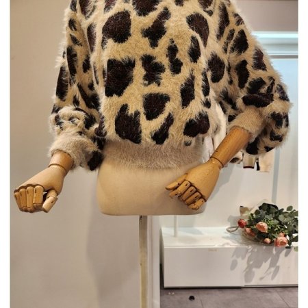 빅 레오파드 니트