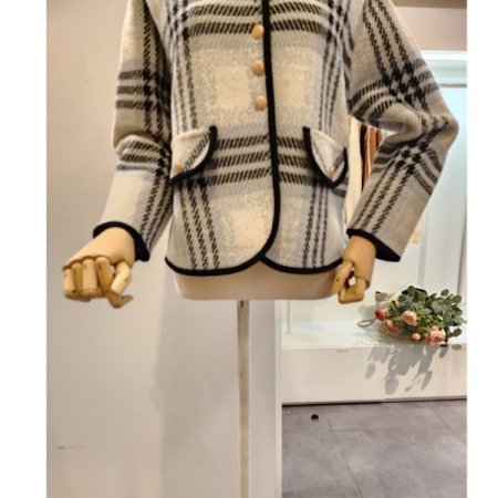 노카라 체크 가디건