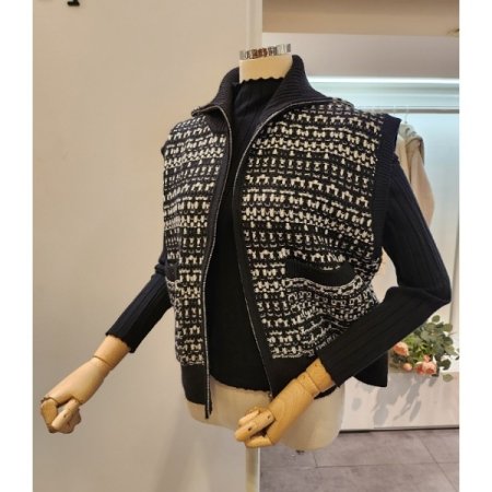 하이넥 집업 니트 조끼