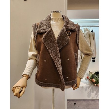 양털 무스탕 조끼