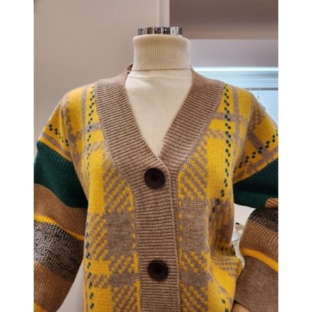 삼색 브이넥 체크 가디건