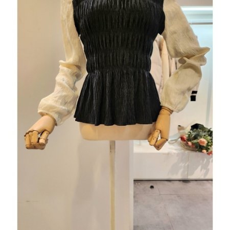 벨벳 스모크 셔링 블라우스