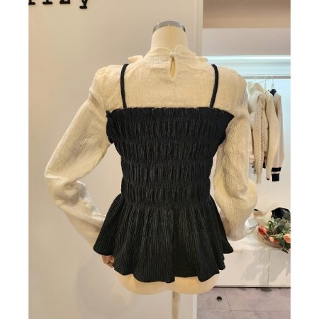 벨벳 스모크 셔링 블라우스