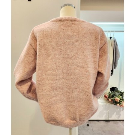 심플 영문 레터링 니트