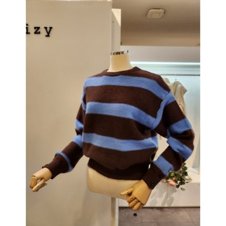 소매단추 줄무늬 니트