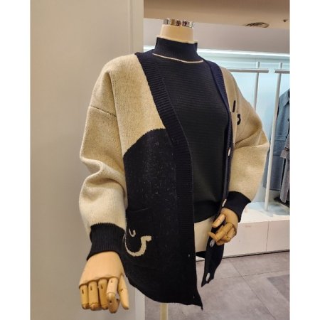 백 스마일 루즈핏 가디건