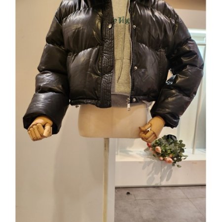 세미 크롭 스트링 패딩점퍼