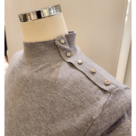 어깨 소매 장식 반목 니트