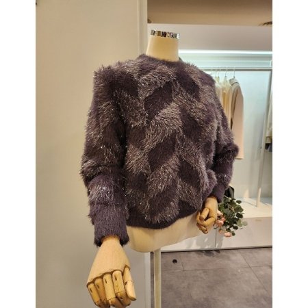 페이크 퍼 라운드넥 니트