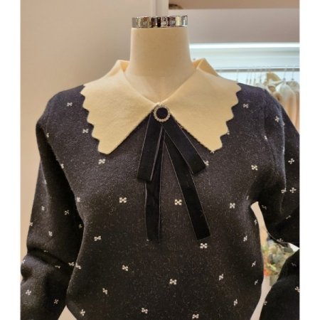 리본브로치 카라배색 니트