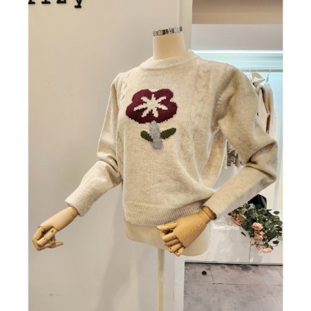 케이블 플라워 니트