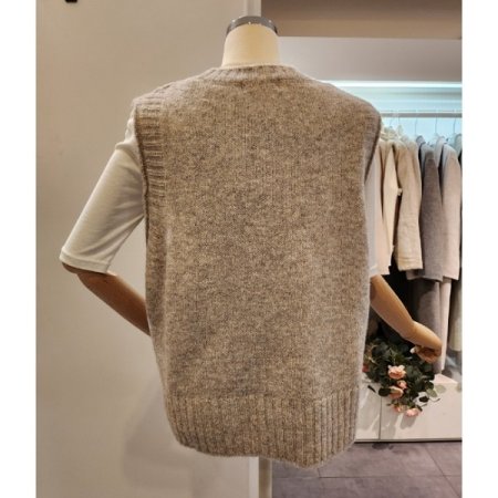 옆단추 루즈핏 니트 조끼