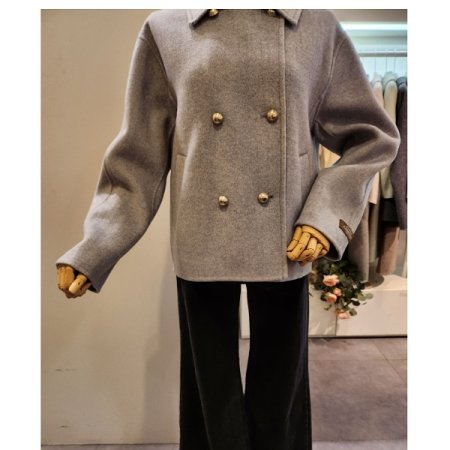 백 비죠장식 더블 자켓