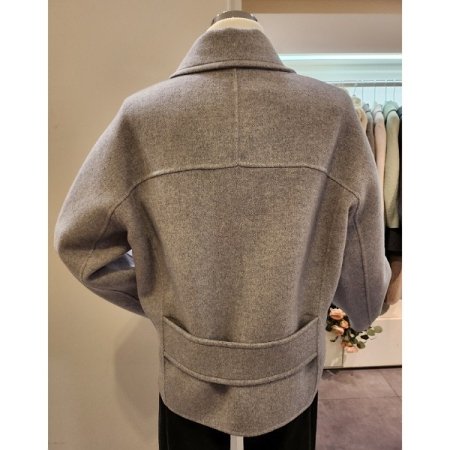 백 비죠장식 더블 자켓