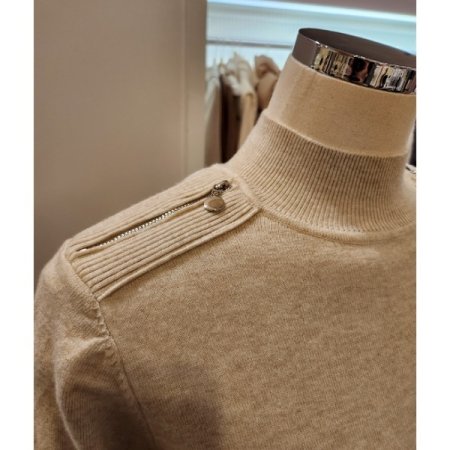 페이크 지퍼 반폴라 니트