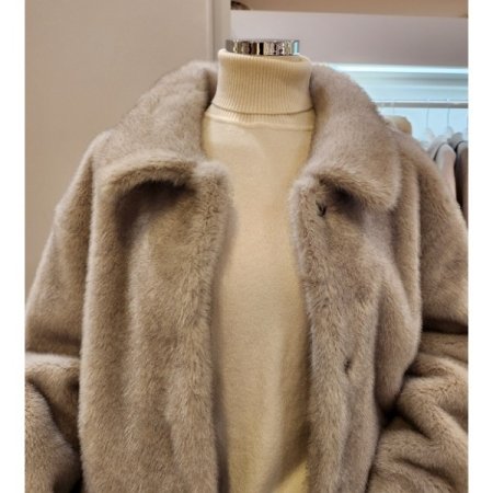 카라 페이크 퍼 자켓