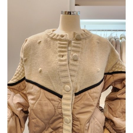 패딩 배색 니트가디건