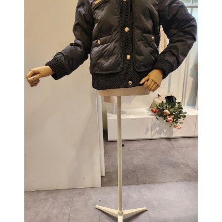 금장 카라 배색 덕 다운 점퍼