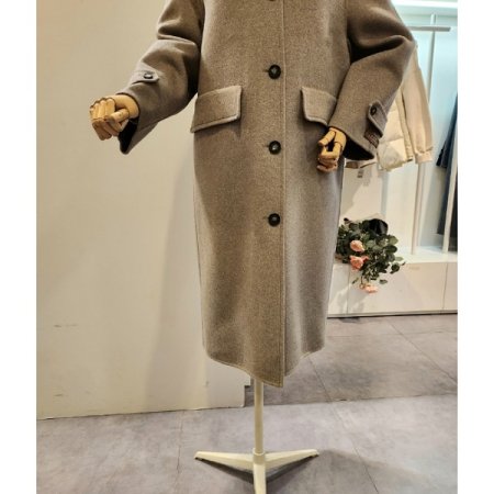 스탠카라 뒷 단추 싱글버튼 코트