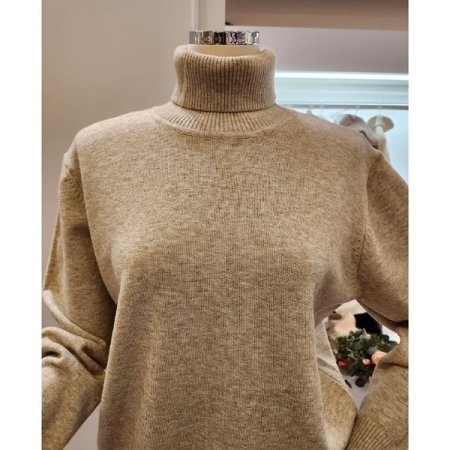 옆트임 폴라 기본 니트