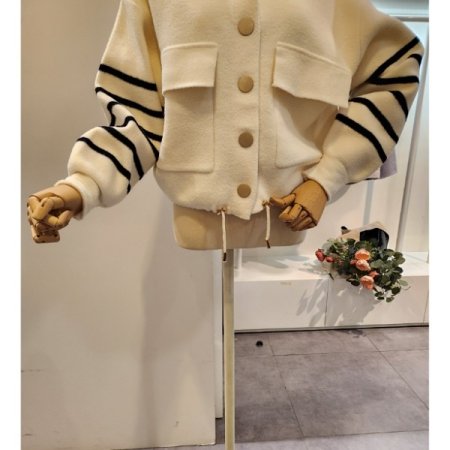 후드넥 버튼 양포켓 스트링 니트자켓