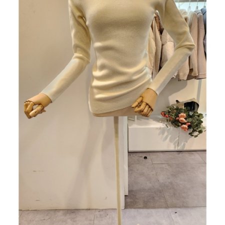 폴라넥 슬림 골지패턴 니트