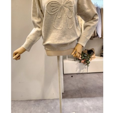 카라 배색 리본 니트