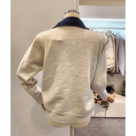 카라 배색 리본 니트