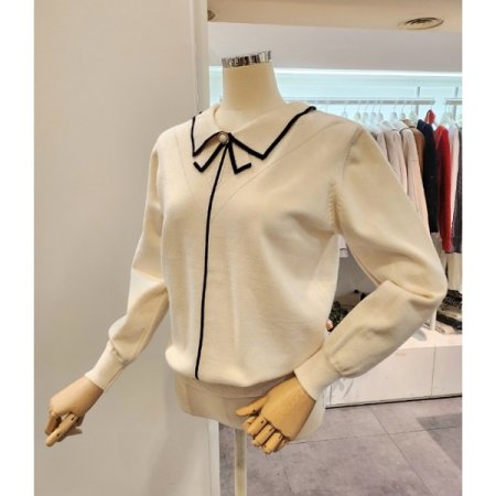 진주 브로치 카라 배색 니트