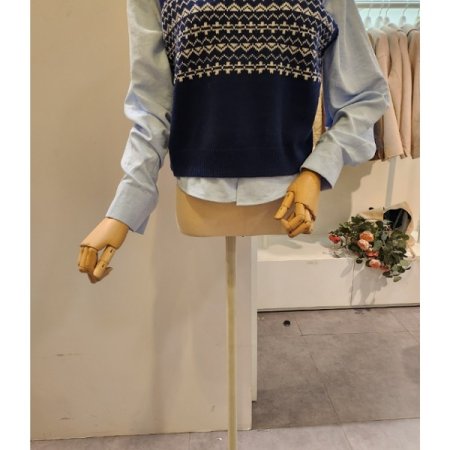 라운드넥 패턴 니트조끼 셔츠 세트