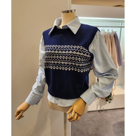 라운드넥 패턴 니트조끼 셔츠 세트