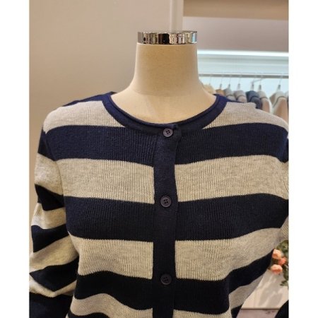 라운드넥 빅 스트라이프 가디건