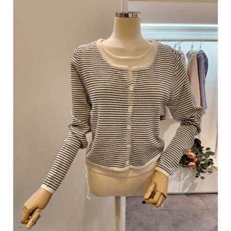 양 스트링 스트라이프 니트