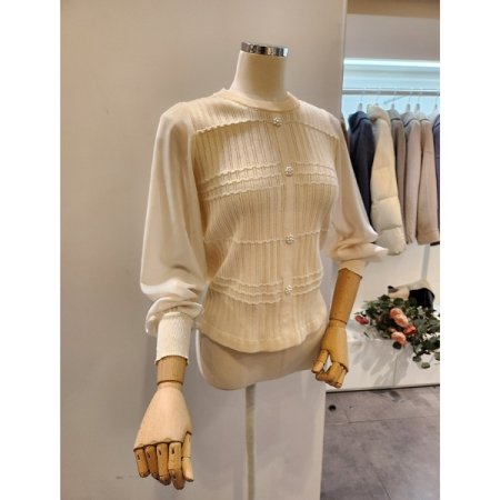 진주장식 시폰소매 니트