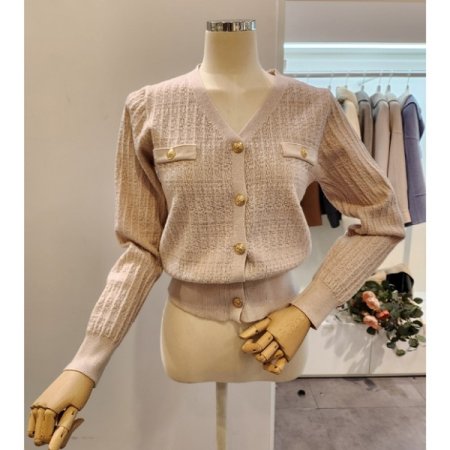 브이넥 금장 단추 가디건