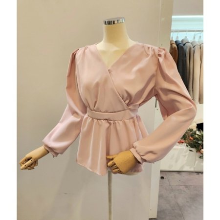 뒷 리본 에이라인 블라우스