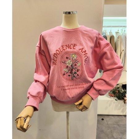 플라워 레터링 맨투맨티셔츠