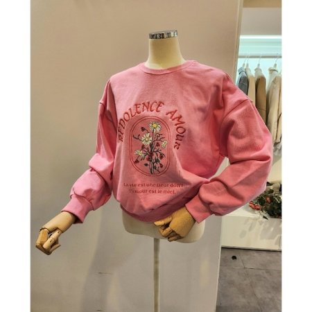 플라워 레터링 맨투맨티셔츠