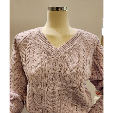 브이넥 꽈배기 숏 니트