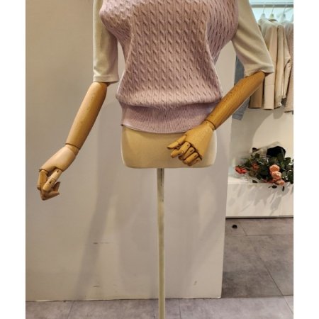 브이넥 심플 케이블 니트조끼