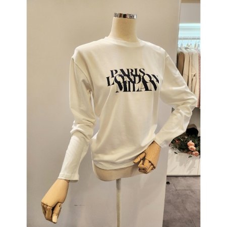 레터링 긴팔 라운드 티셔츠