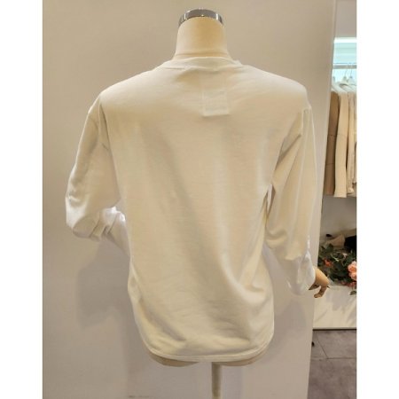 레터링 긴팔 라운드 티셔츠