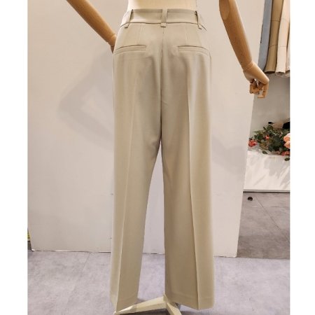 핀턱 와이드핏 슬랙스