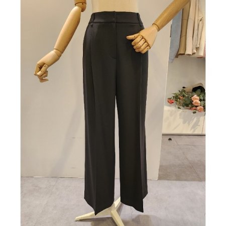 핀턱 와이드핏 슬랙스