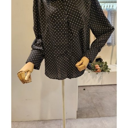 도트 리본 블라우스