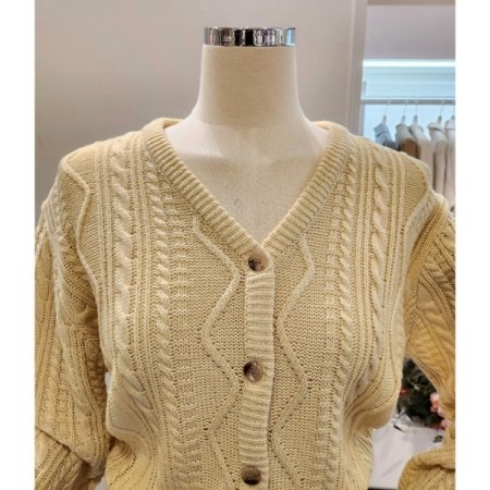 브이넥 꽈배기 짜임 가디건