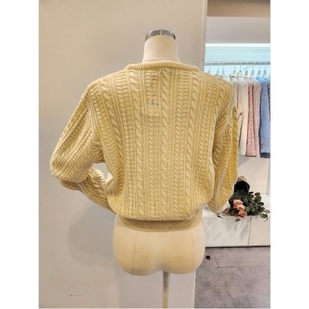 브이넥 꽈배기 짜임 가디건